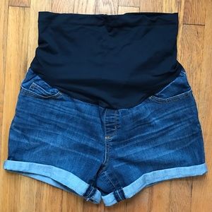 Liz Lange Maternity Shorts